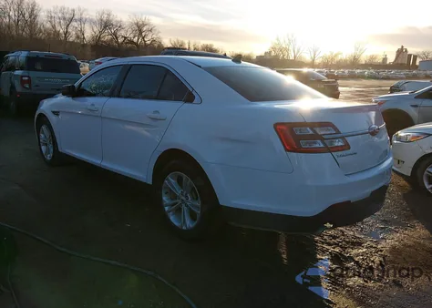 2017 Ford Taurus Se z USA, uszkodzony, nr VIN 1FAHP2D8XHG146358
